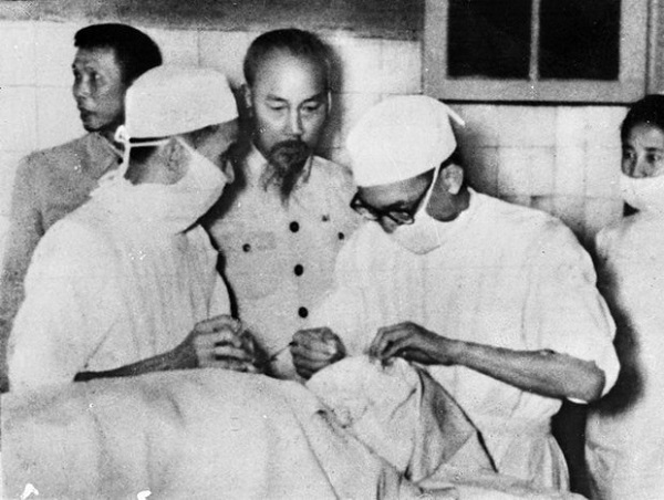 Lịch sử ra đời ngày Thầy thuốc Việt Nam
